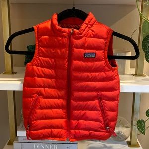Patagonia down sweater vest size 3T in red